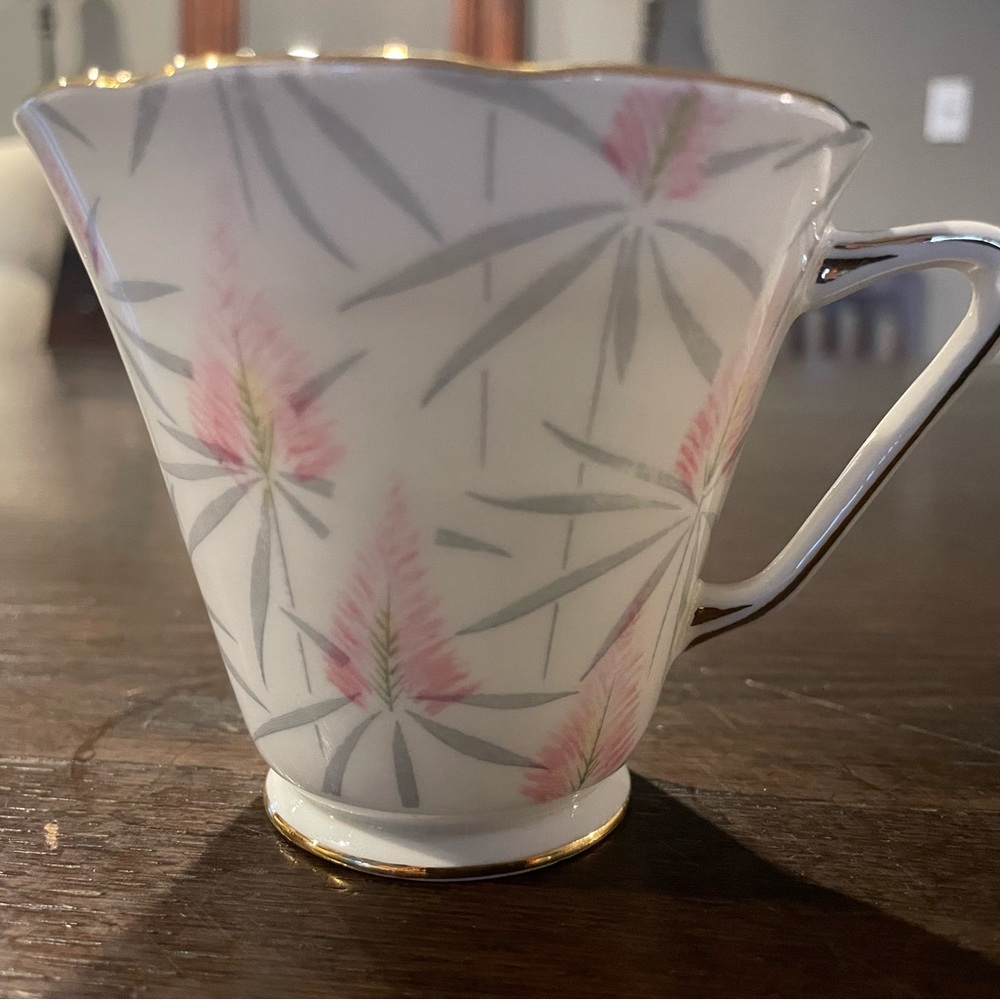 Royal Grafton Tea Cup